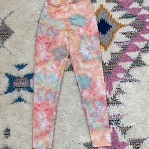 Onzie sherbet high waisted leggings